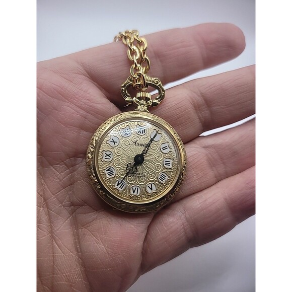 Vintage Arnex Watch Necklace Gold Tone Chain Incabloc Roman Numerals Hand Wound - Picture 6 of 11